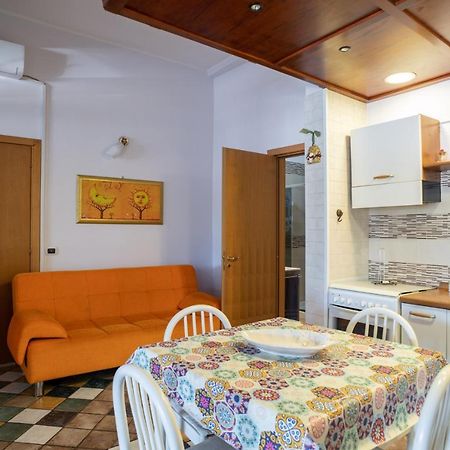 La Casa Di Luca - By Host4U Daire Pulsano Dış mekan fotoğraf