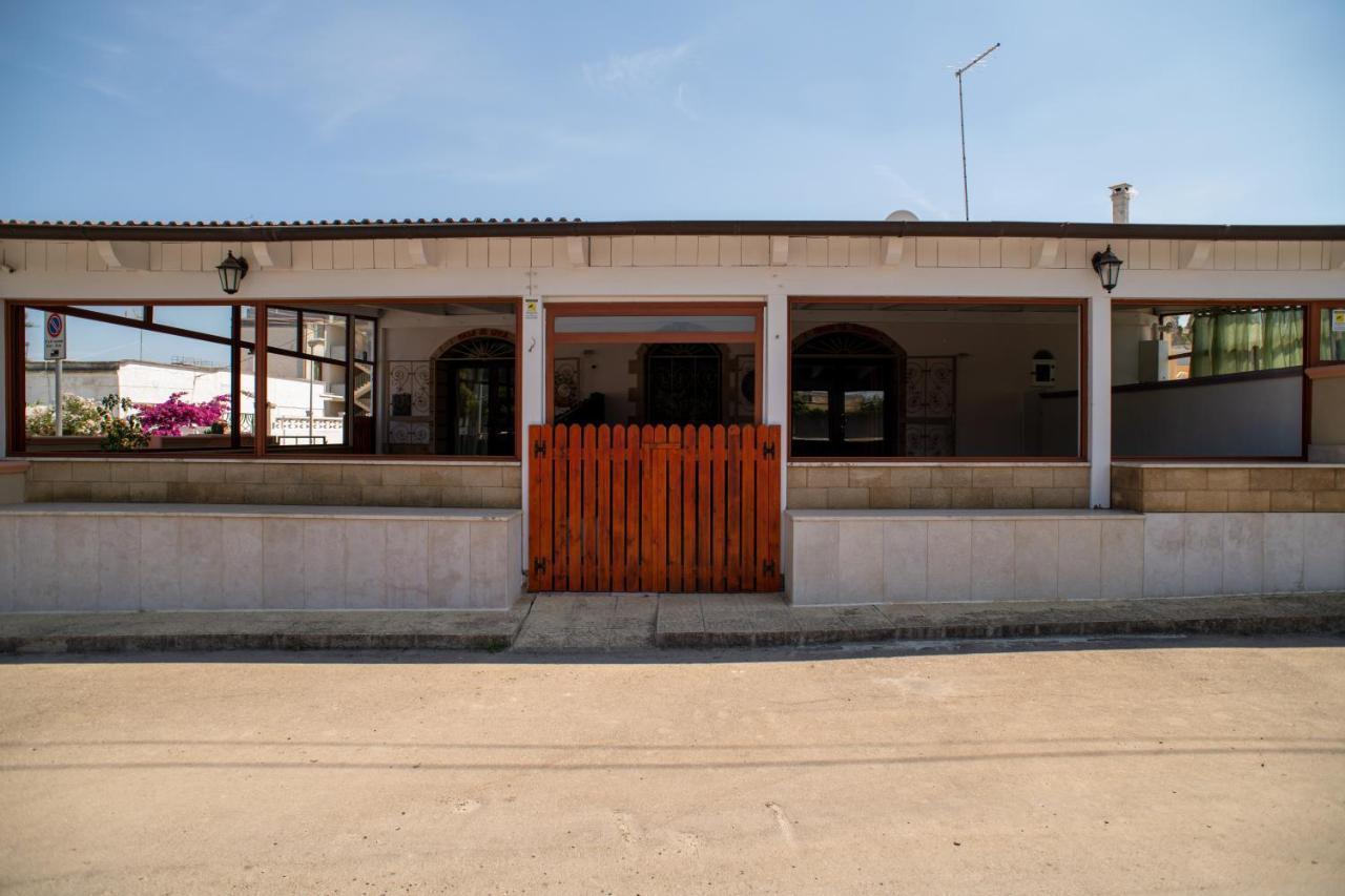 La Casa Di Luca - By Host4U Daire Pulsano Dış mekan fotoğraf