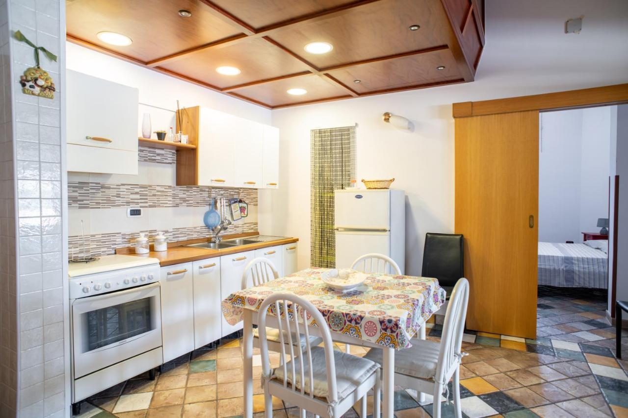 La Casa Di Luca - By Host4U Daire Pulsano Dış mekan fotoğraf
